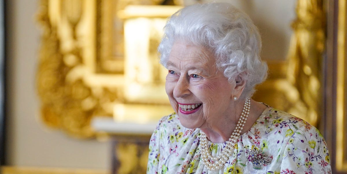 Biography Queen Elizabeth Ii: A Life of Duty and Service