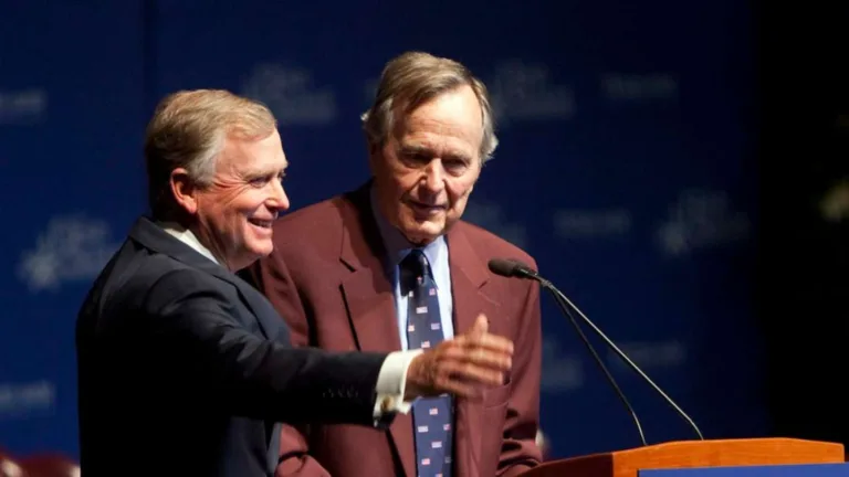 Dan Quayle Potato GIF: Spelling Bee Controversy