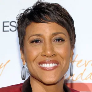 Famous News Anchors: Influential Figures in Broadcast Journalism