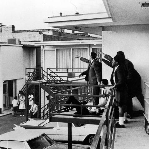 Famous Assassins: Historys Notorious Killers & Victims