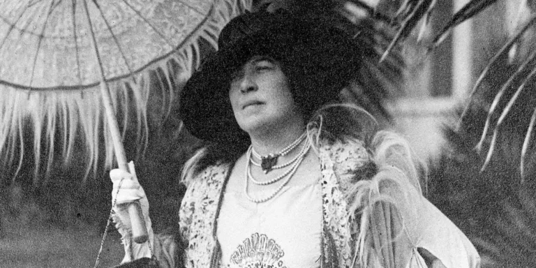 Famous Passengers on the Titanic: Stories of Courage and Tragedy