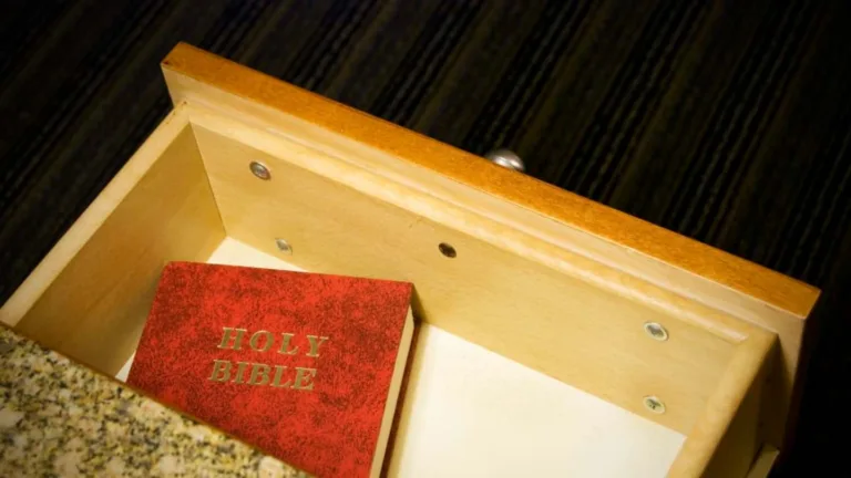 Gideon Bible Hotel Distribution: Spreading the Gospel Worldwide