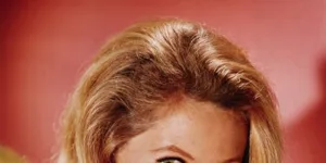 Elizabeth Montgomery Age: Death