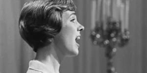 Julie Andrews Surgery Voice: A Life After Vocal Cord Damage