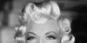 Mae West Childhood: Early Life & Rise to Fame