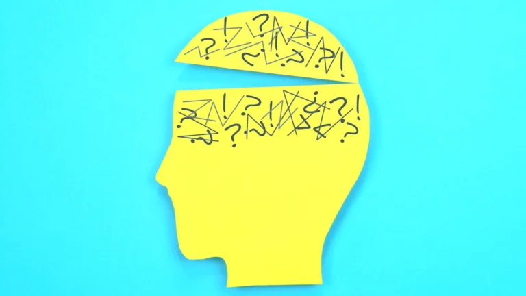 The Greatest Paradoxes: Exploring Mind-Bending Puzzles