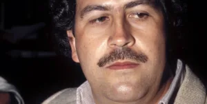 Pablo Escobar Biography: Rise