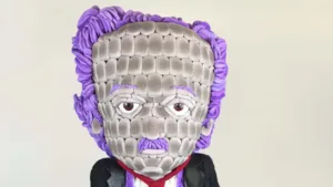 Peep Sculpture Art: From Dragons to Warhol at Peepshow