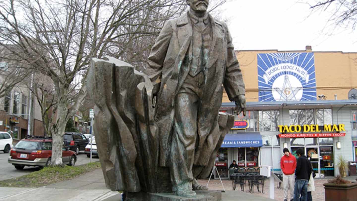 Seattle Lenin Statue For Sale: Fremont Landmarks Controversial History