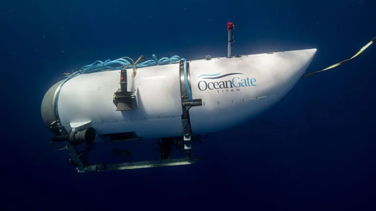 Submarine vs Submersible: Key Differences Explained