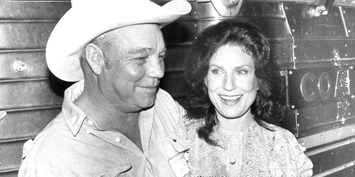 Wedding Loretta Lynn Husband: A Tumultuous Love Story