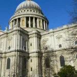 What Are Two Famous Examples of Whispering Galleries?