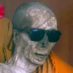 Luang Pho Daeng: The Enigmatic Mummified Monk